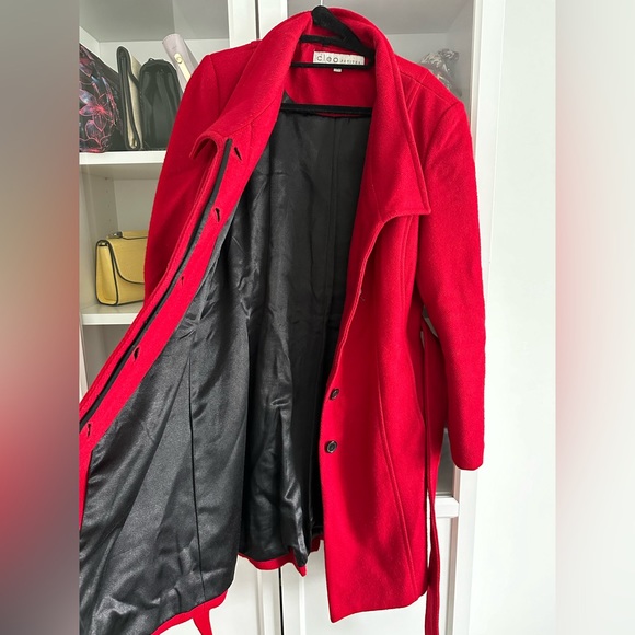 ‼️SOLD‼️Deep Red Winter Jacket - Picture 3 of 7